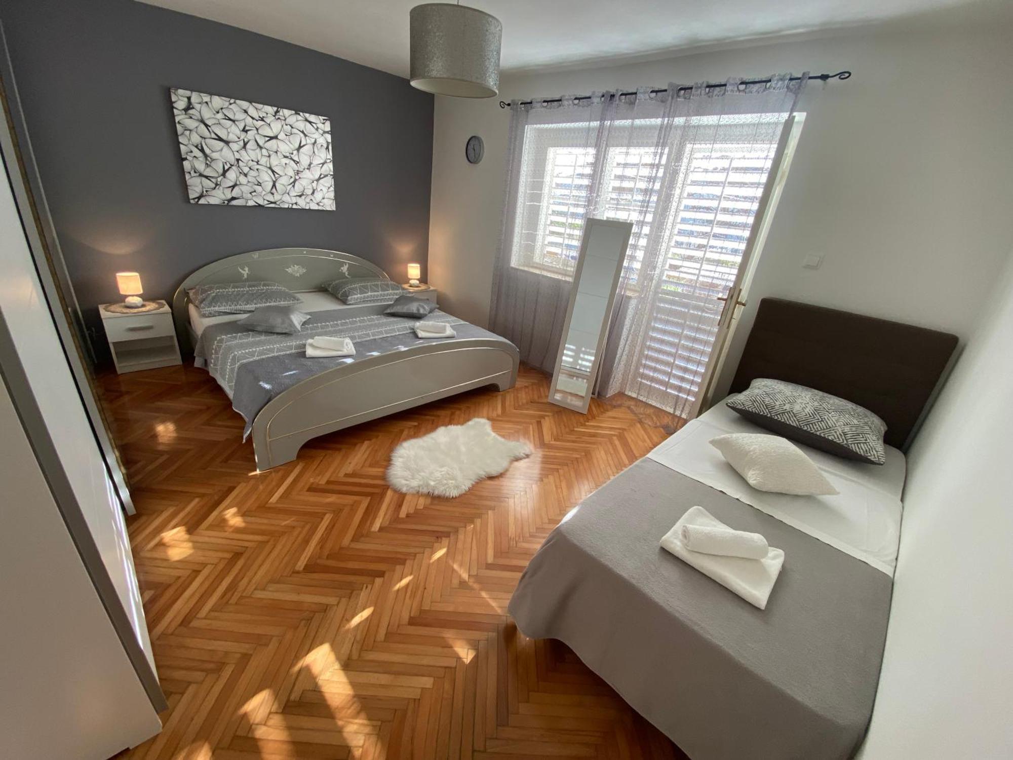 Apartment Darija With Private Pool Каштела Экстерьер фото